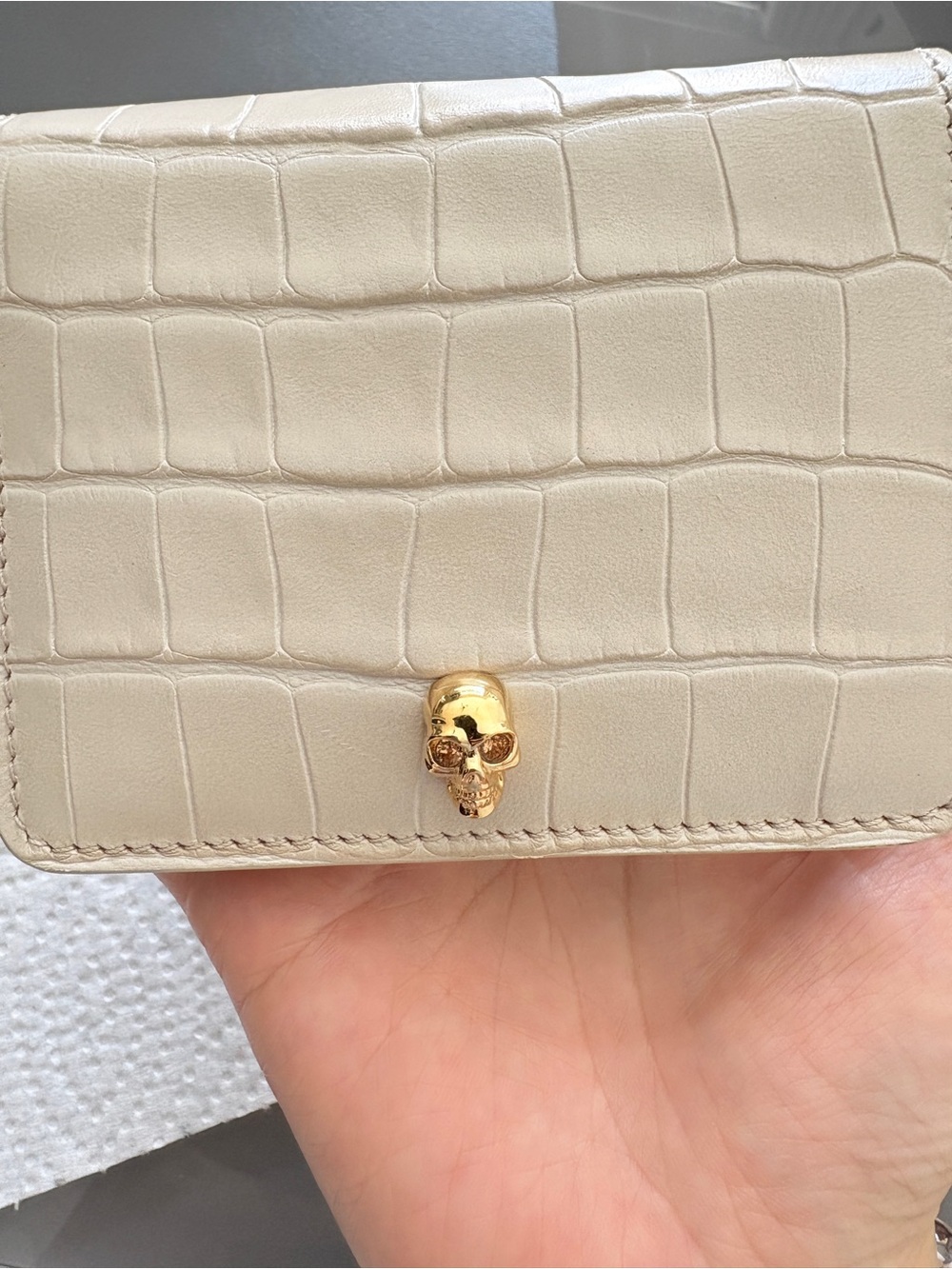 MCQUEEN
White Croc Skull Bifold Wallet - Picture 10 of 11